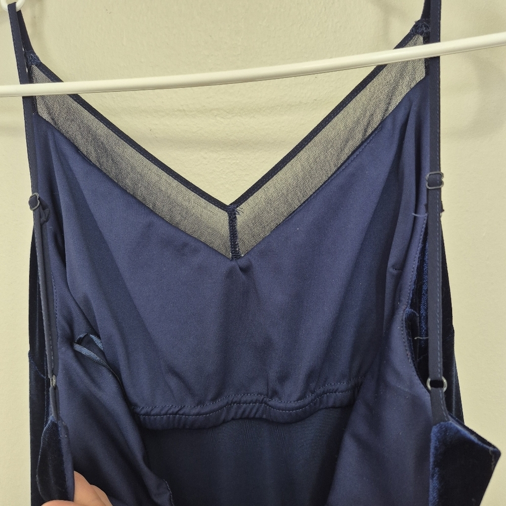 Dynamite Women's Navy Blue Velour Slip Mini Dress Size Small - Picture 7 of 7